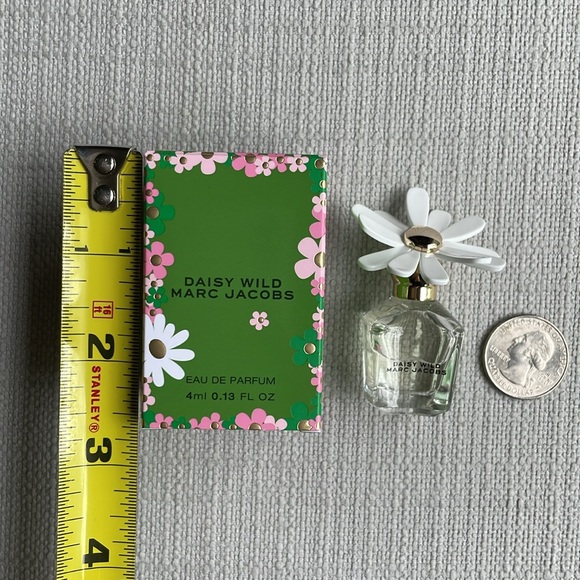 Marc Jacobs Daisy Wild miniature - Picture 2 of 11
